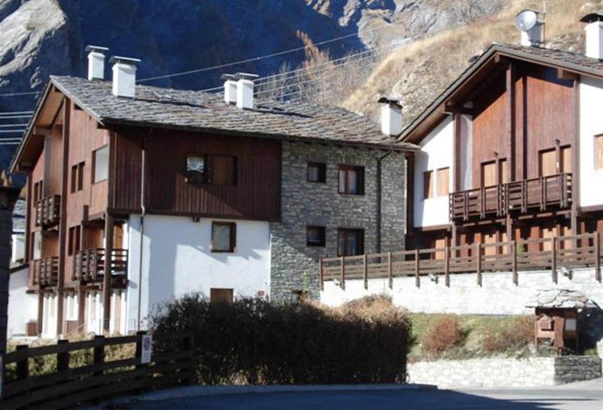 Chalet Mew ラ・トゥイール エクステリア 写真